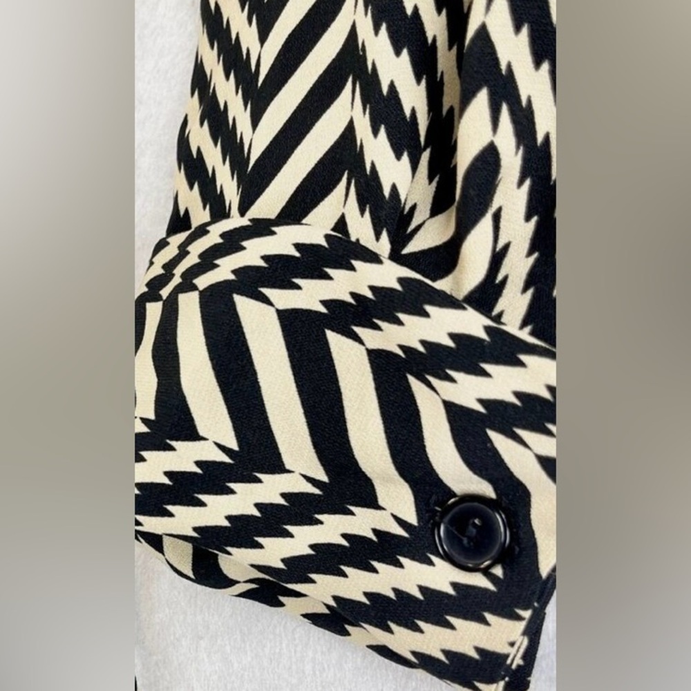 Ashley Stewart Black and Taupe Chevron PatternTwo Piece Set - Picture 6 of 6
